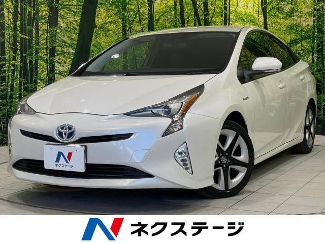 TOYOTA PRIUS 2016