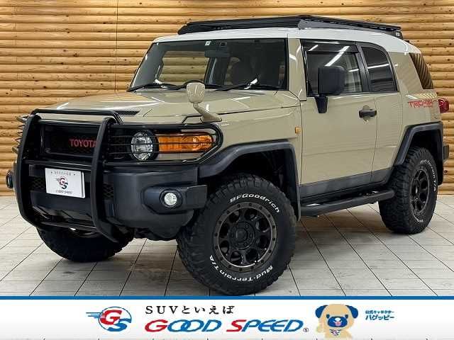 TOYOTA FJ CRUISER 4WD 2011