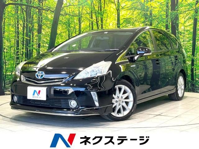 TOYOTA PRIUS ALPHA 2012