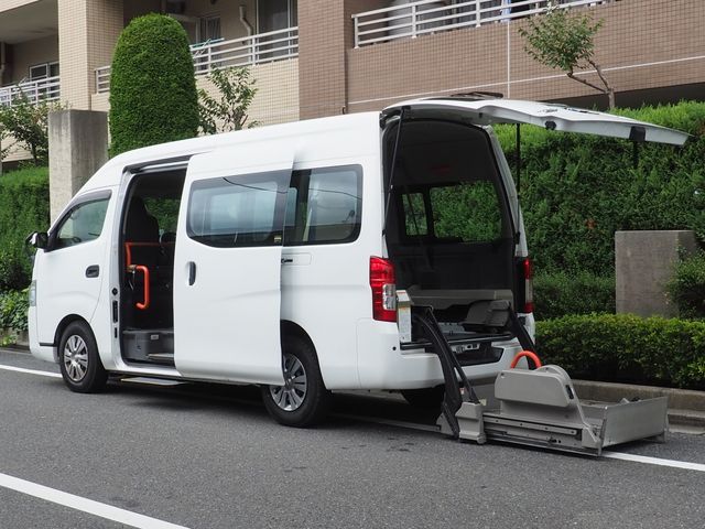 NISSAN NV350 CARAVAN 2014