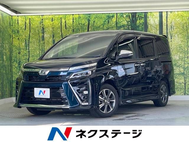 TOYOTA VOXY 2019