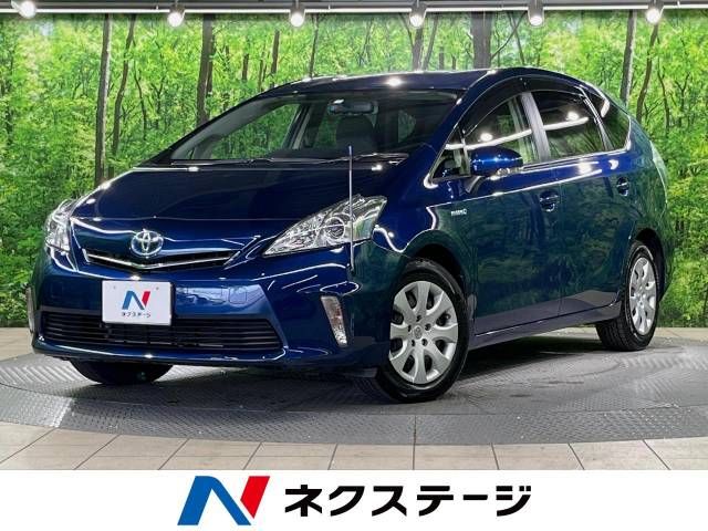 TOYOTA PRIUS ALPHA 2012