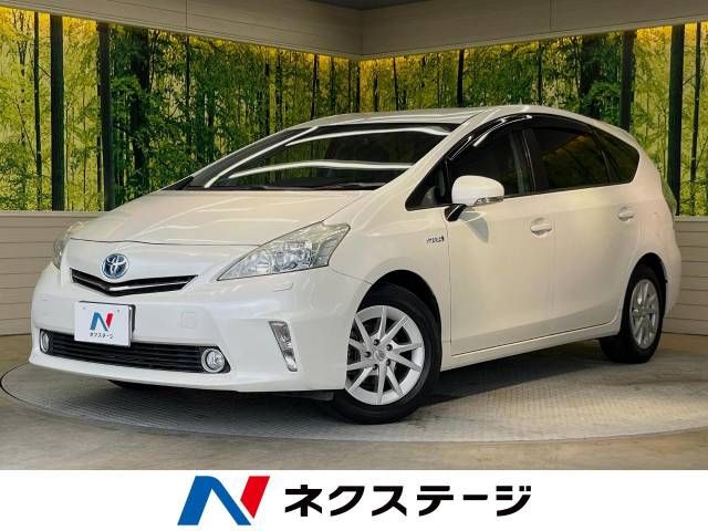 TOYOTA PRIUS ALPHA 2011