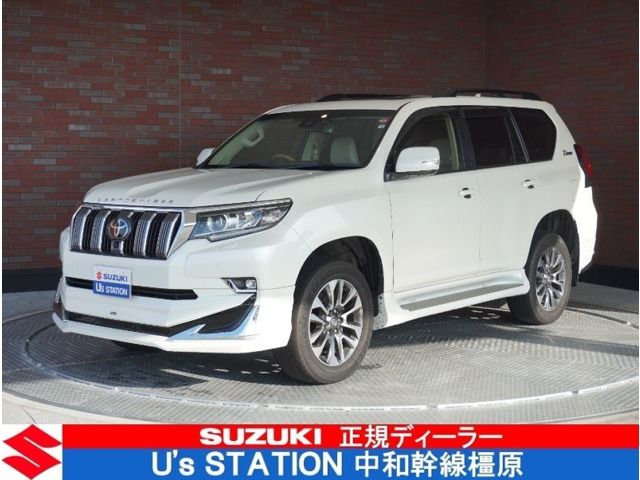 TOYOTA LANDCRUISER PRADO 2022