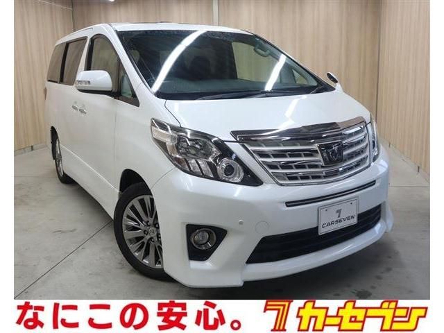 TOYOTA ALPHARD 2013