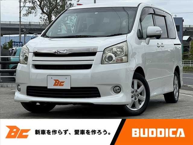 TOYOTA NOAH 2008