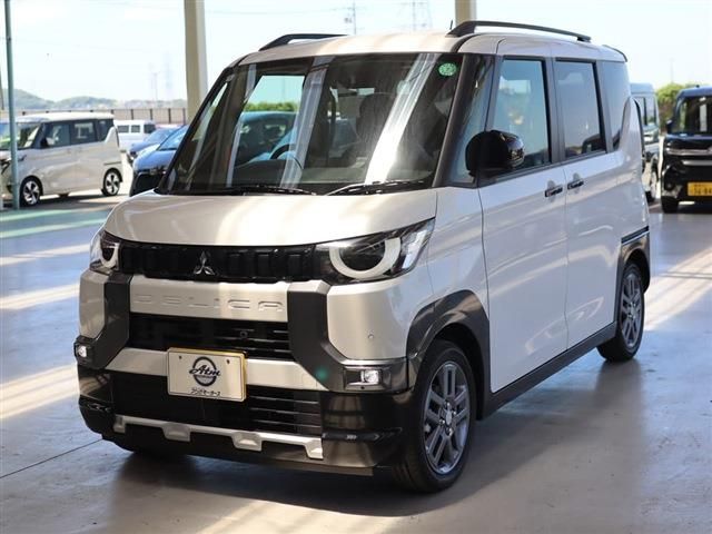 MITSUBISHI DELICA MINI 2024