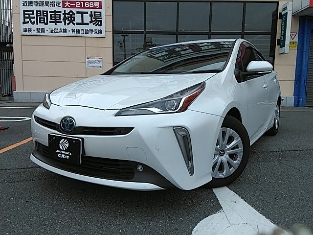 TOYOTA PRIUS 2022