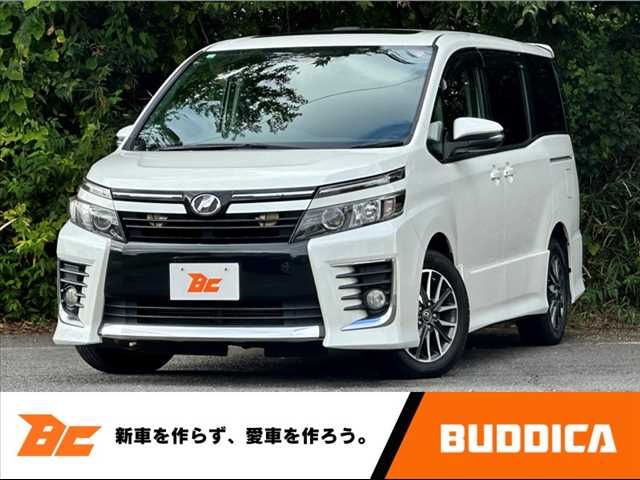 TOYOTA VOXY 2015