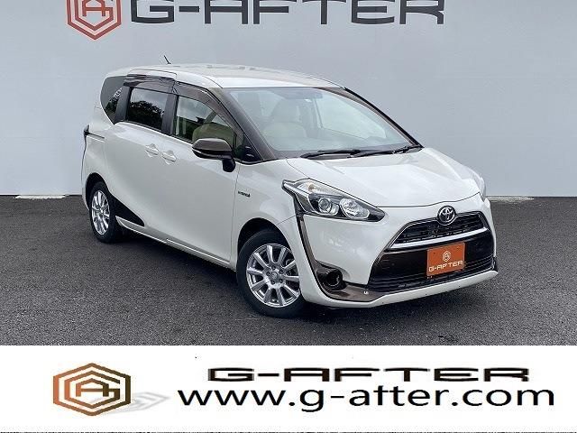 TOYOTA SIENTA HYBRID 2016