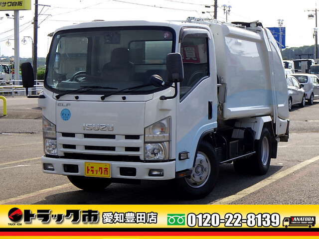 Isuzu ELF 2013