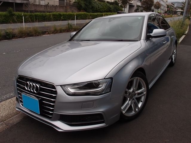 AUDI A4 2015