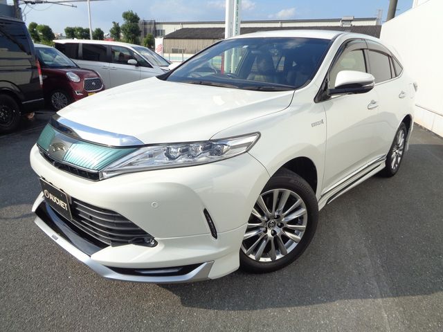 TOYOTA HARRIER HYBRID 2018