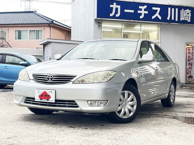 TOYOTA CAMRY 2004