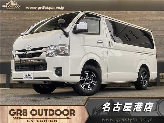 TOYOTA HIACE van 4WD 2023