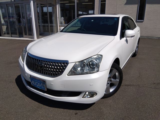 TOYOTA CROWN MAJESTA 2009