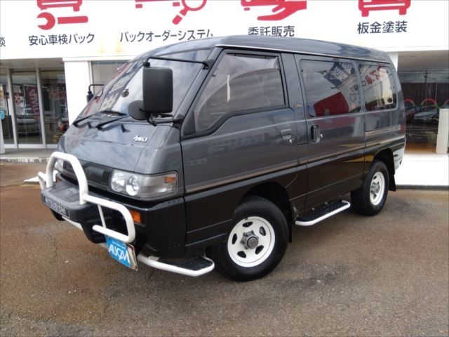 MITSUBISHI DELICA STARwagon 4WD 1991