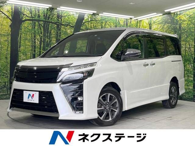 TOYOTA VOXY 4WD 2019