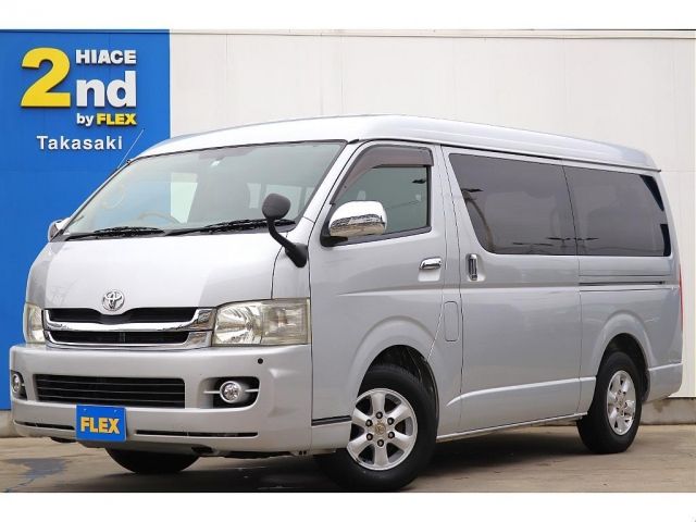 TOYOTA HIACE wagon 2010