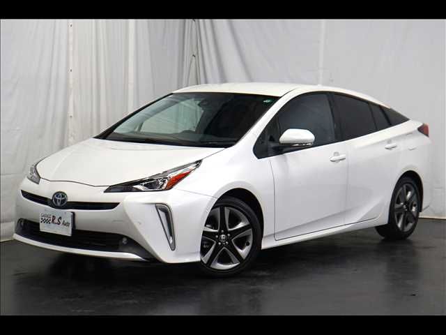 TOYOTA PRIUS 2020