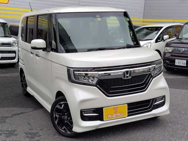 HONDA N BOX CUSTOM 2018