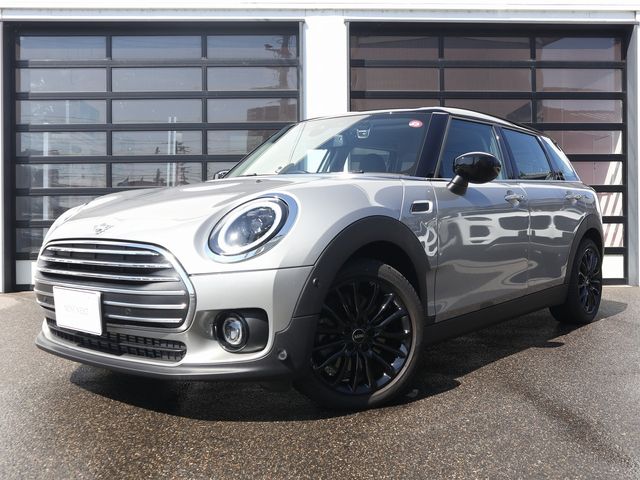 BMW MINI COOPER D CLUBMAN 2023