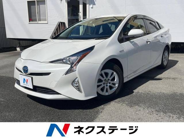 TOYOTA PRIUS 2016