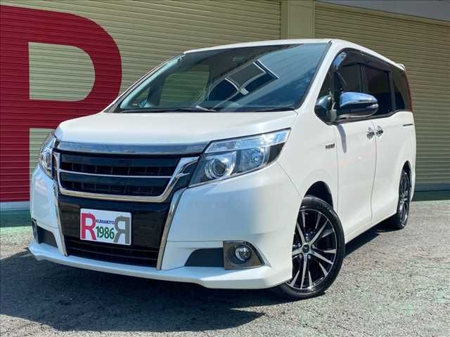 TOYOTA ESQUIRE HYBRID 2016