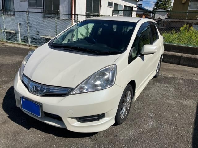 HONDA FIT SHUTTLE HYBRID 2012