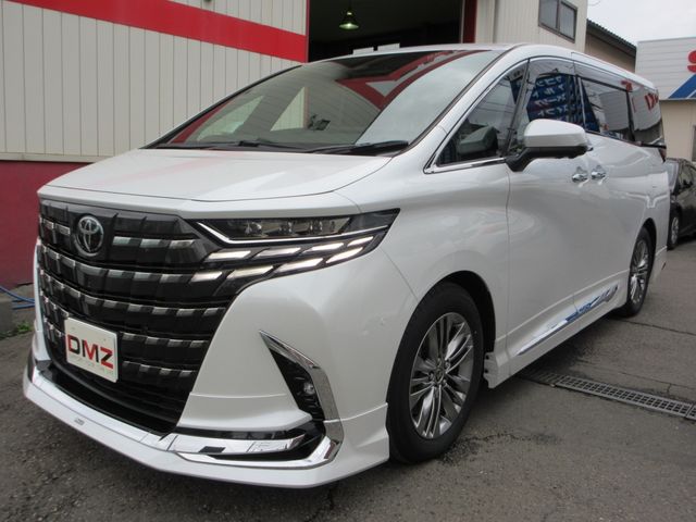 TOYOTA ALPHARD 2024