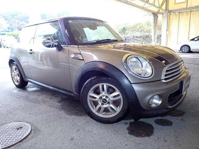 BMW MINI ONE 2013