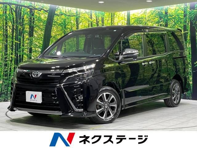 TOYOTA VOXY 4WD 2021