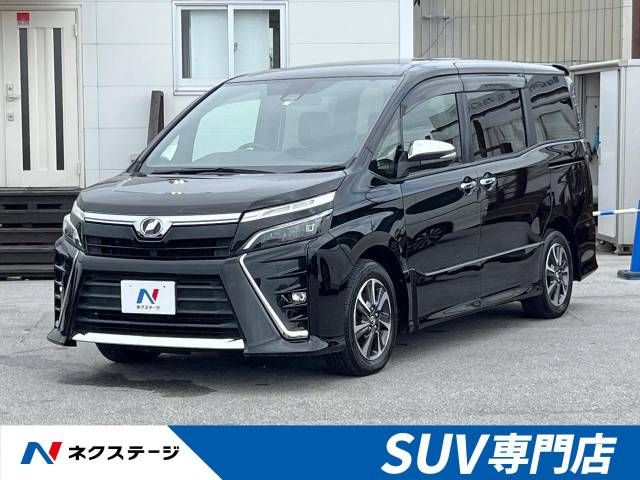 TOYOTA VOXY 2018