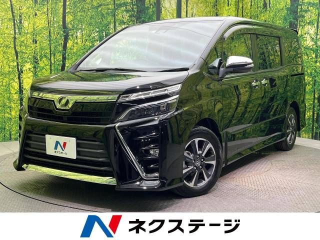 TOYOTA VOXY 2018