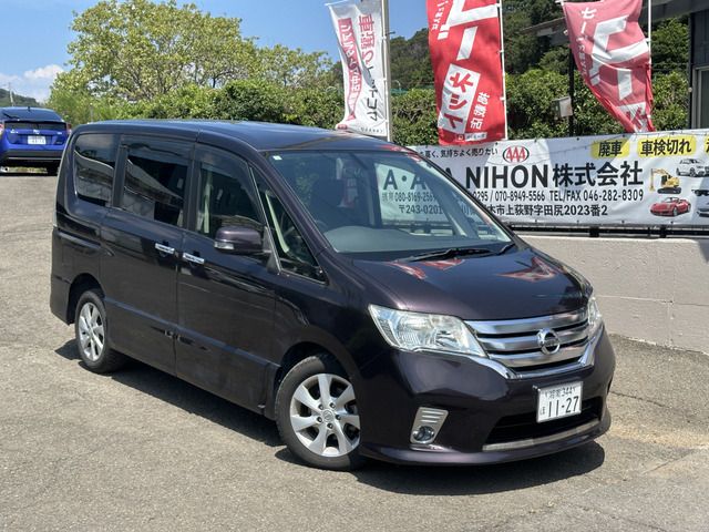 NISSAN SERENA  WG 2010