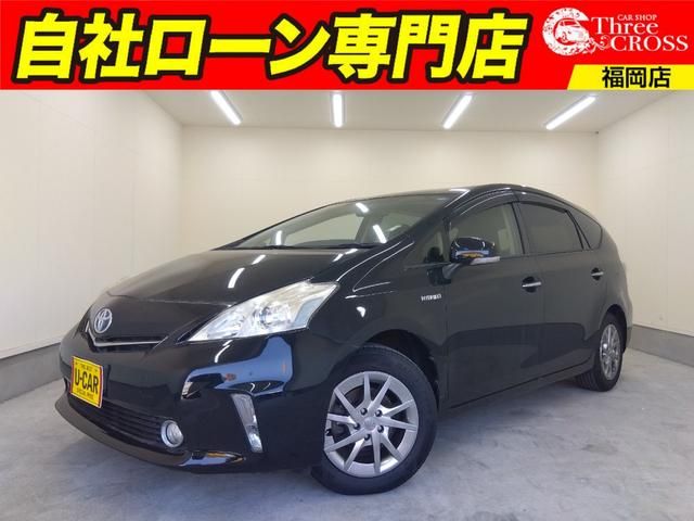 TOYOTA PRIUS ALPHA 2014