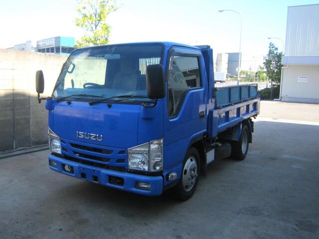 Isuzu ELF 2018