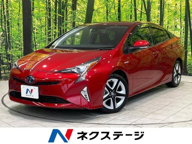 TOYOTA PRIUS 2016