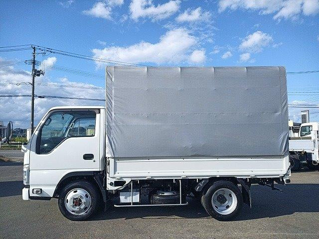 Isuzu ELF 2018