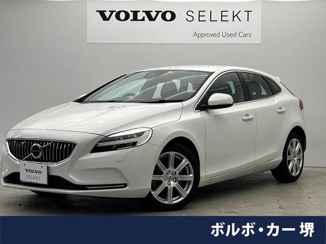 VOLVO V40 2019