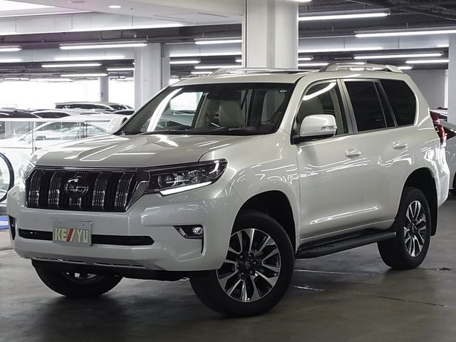 TOYOTA LANDCRUISER PRADO 2023