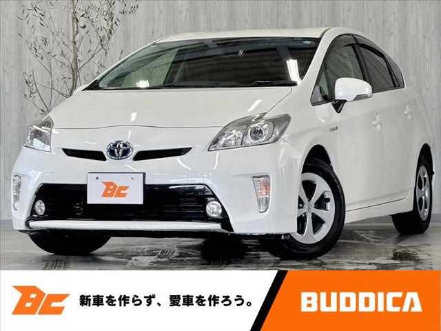 TOYOTA PRIUS 2012