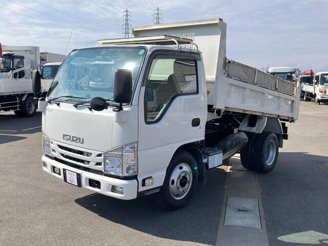 Isuzu ELF 2018