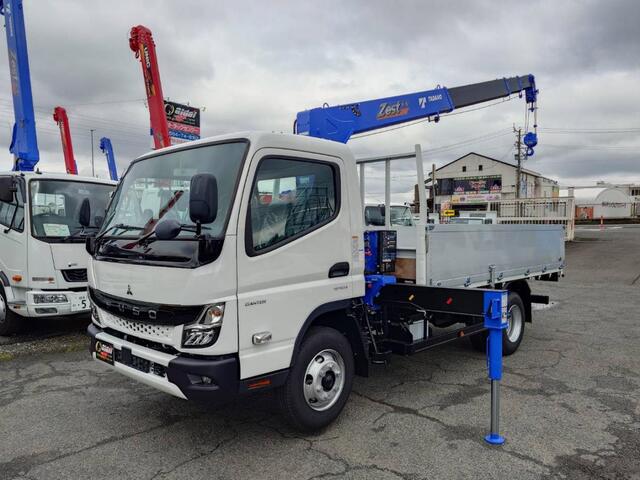 Mitsubishi CANTER 2024