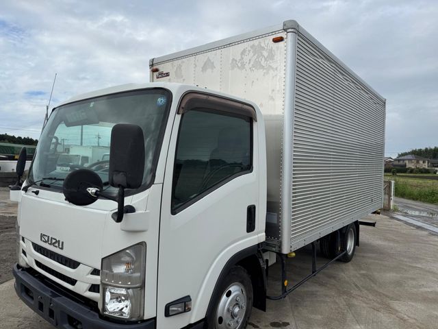 ISUZU ELF 2015