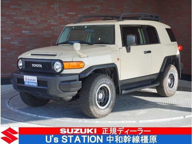 TOYOTA FJ CRUISER 4WD 2017