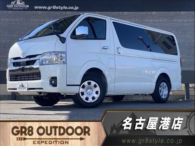 TOYOTA HIACE van 4WD 2023