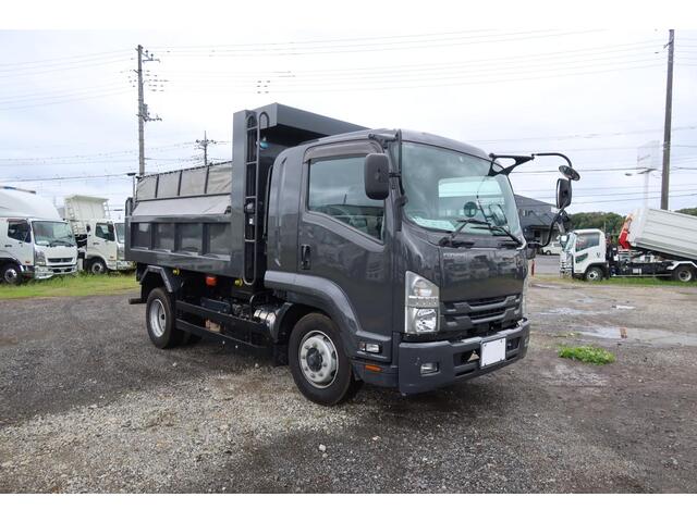 Isuzu FORWARD 2021