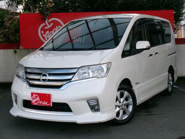 NISSAN SERENA  S-HYBRID 2013