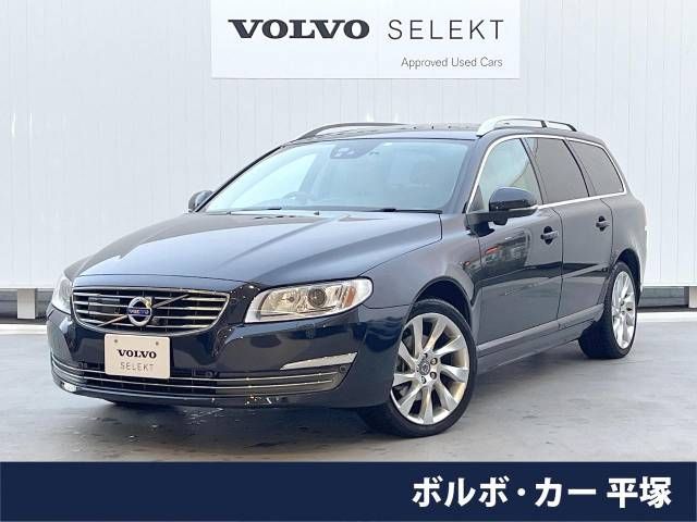 VOLVO V70 2015